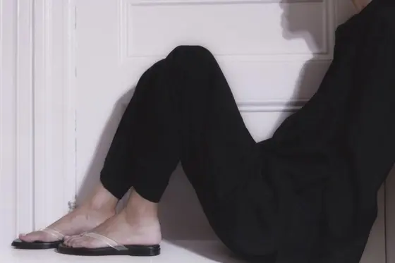 Emme Parsons: An Honest Long Look at Coastal Footwear
