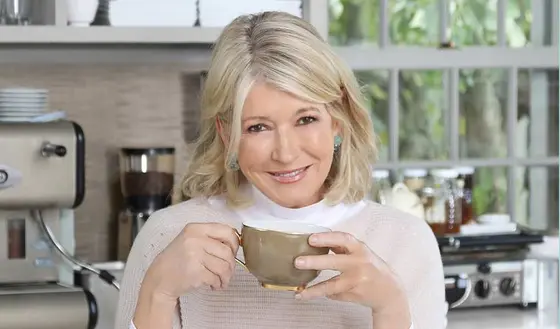 Martha Stewart's Glass Jars: A Stylish Storage Solution for Your Kitchen