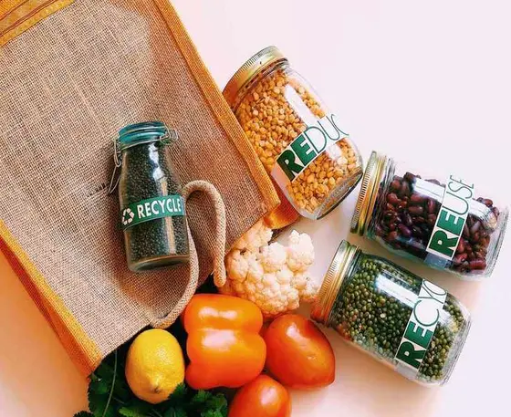 Cutting Food Waste: Save Money While Helping the Planet