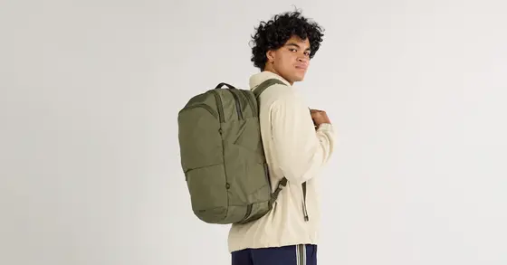 Choosing Between Pakt and Its Travel Bag Competitors