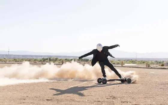 The Future of Electric Rideables: ONSRA and Its Competitors