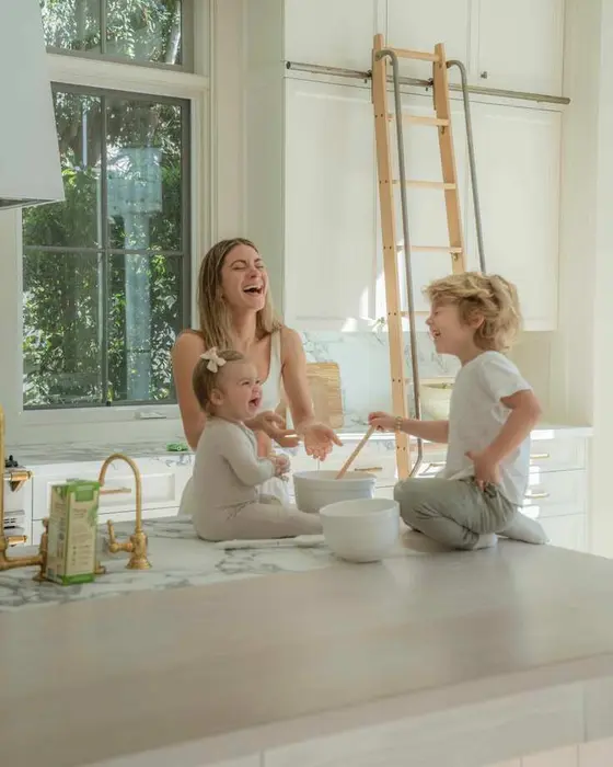 Mastering Screen Time: Creating a Life Your Family Will Cherish