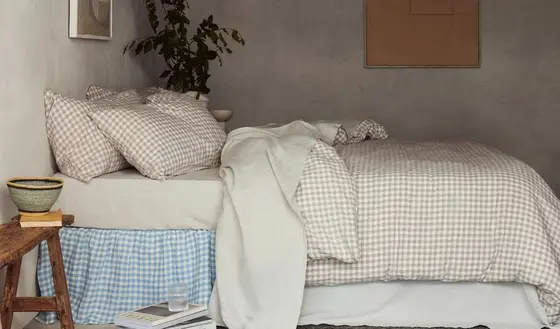 Creating Your Own Bedding Bundle: A Personal Touch to Sleep Comfort