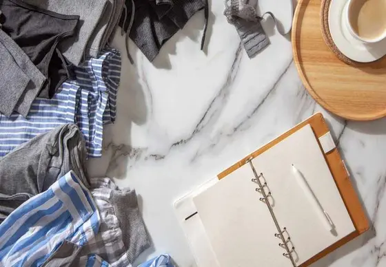Essential Decluttering Tips: 7 Must-Follow Rules from the Experts