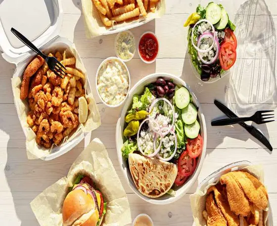 Showmar's or 4 Rivers Smokehouse? Here's What Each Does Best