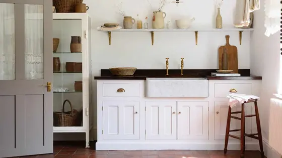 5 Pantry Staples You Can Keep This Spring Without Decluttering
