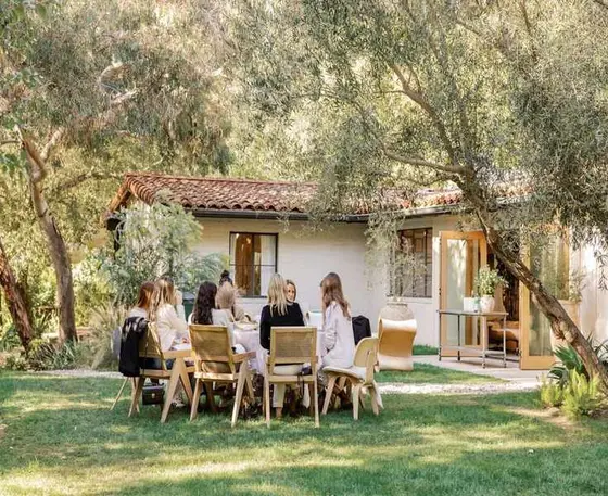 Effortless Dinner Party Meals That Impress Without Breaking the Bank