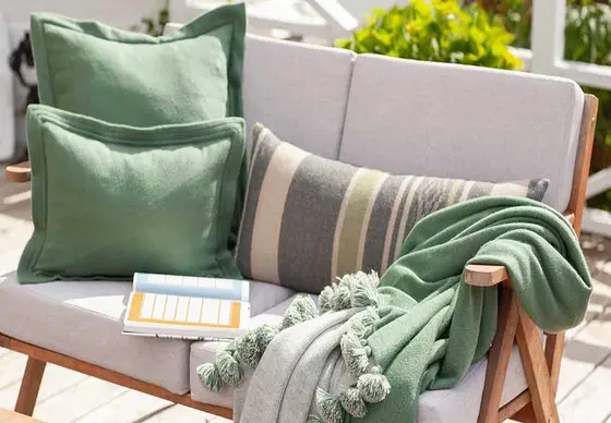 14 Smart Moves for Shopping Alicia Adams Alpaca