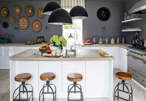 10 Essential Tips for an Effective Decluttering Session