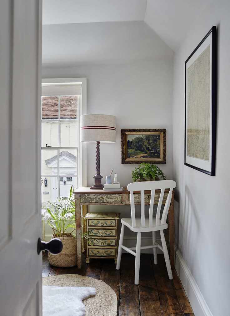 Bedroom with a vintage desk