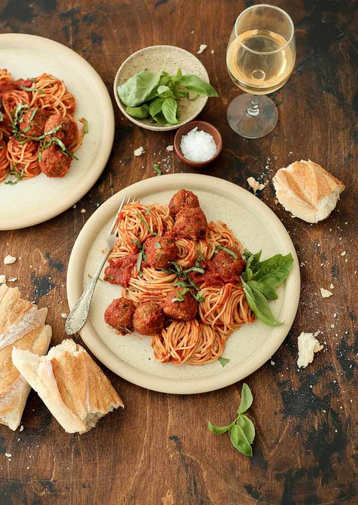 easy mushroom and white bean vegan meatballs for your weeknight spaghetti