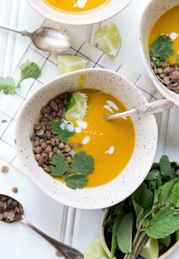 Creamy Pumpkin Soup with Curry & Lentils