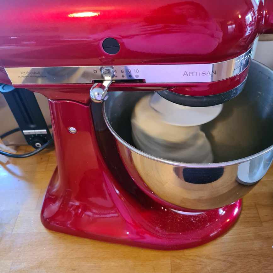KitchenAid Artisan Stand Mixer