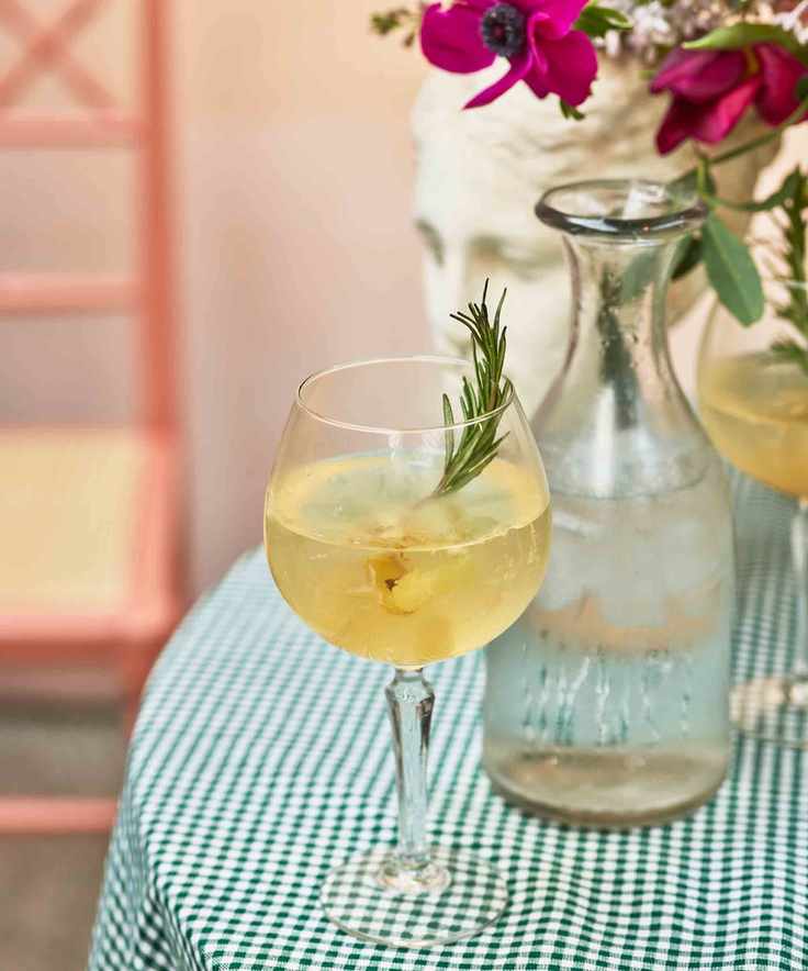 G&T with lemon and rosemary