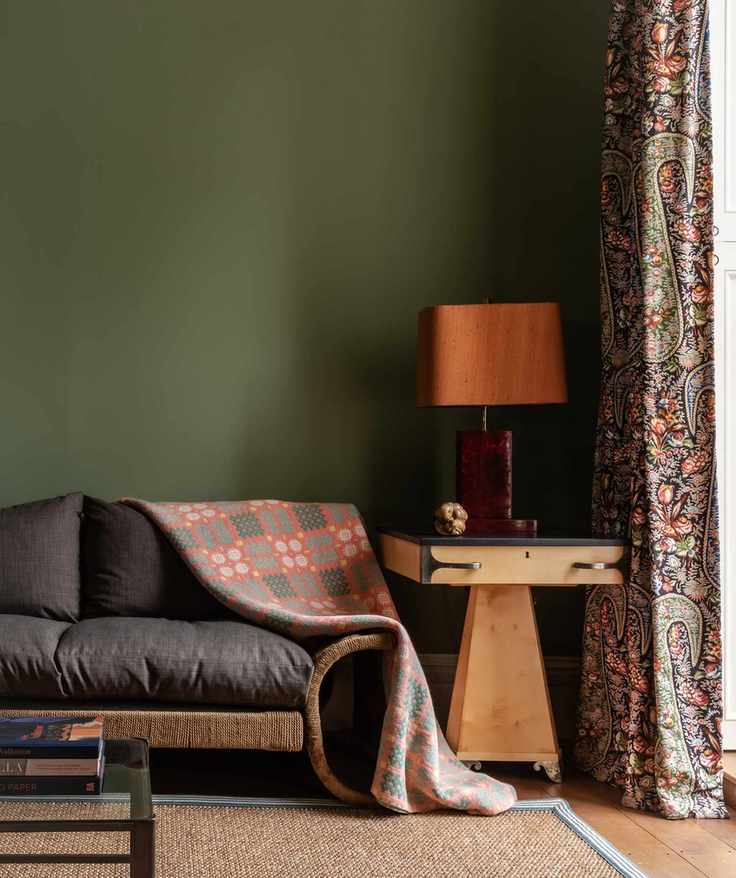 Edward Bulmer Light Olive