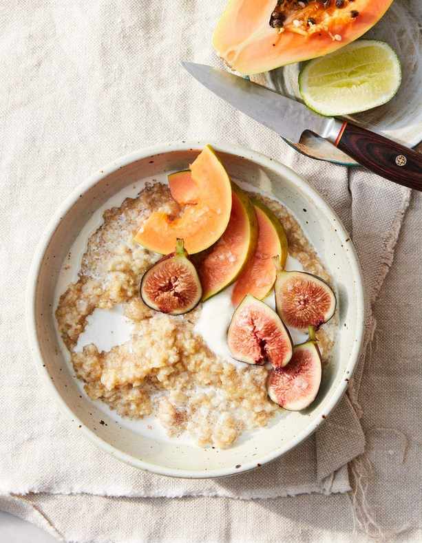 Porridge with Figs and Papaya