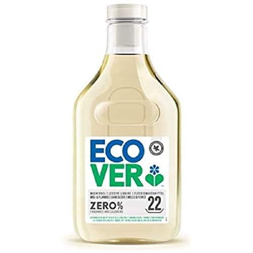 Ecover Zero Wool & Mild Detergent in clear bottle with twist top lid. The label says Fragrance-Free 1l (22 Loads)
