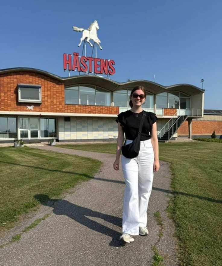 Emilia outside the Hästens factory.