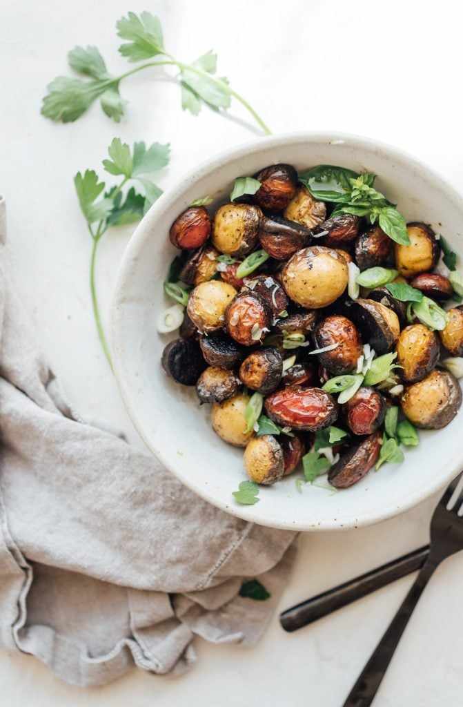 Salt and Vinegar Crispy Potatoes_five ingredient recipes