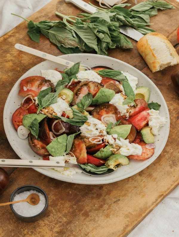 avocado caprese salad