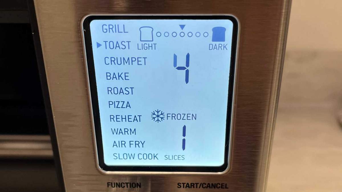 Controls on the Breville Smart Oven