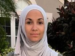 Aminah Vieira, cleaning expert.