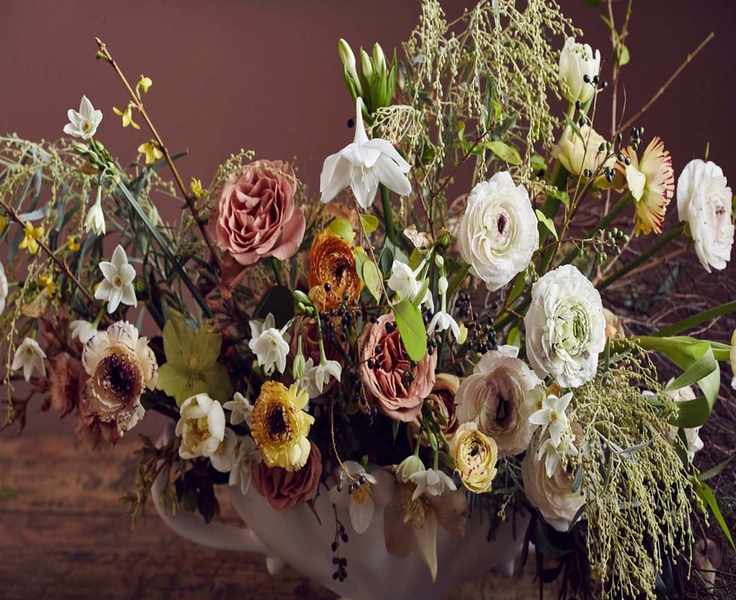 Master Flower Arranging with These 7 Essential Tips