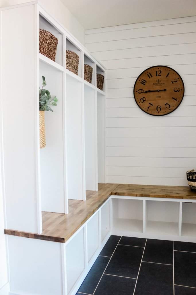 white built in mudroom shelving