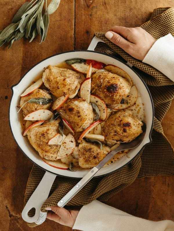 cider glazed chicken thighs finished dish