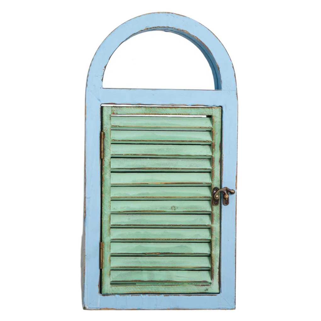 Shuttered mirror