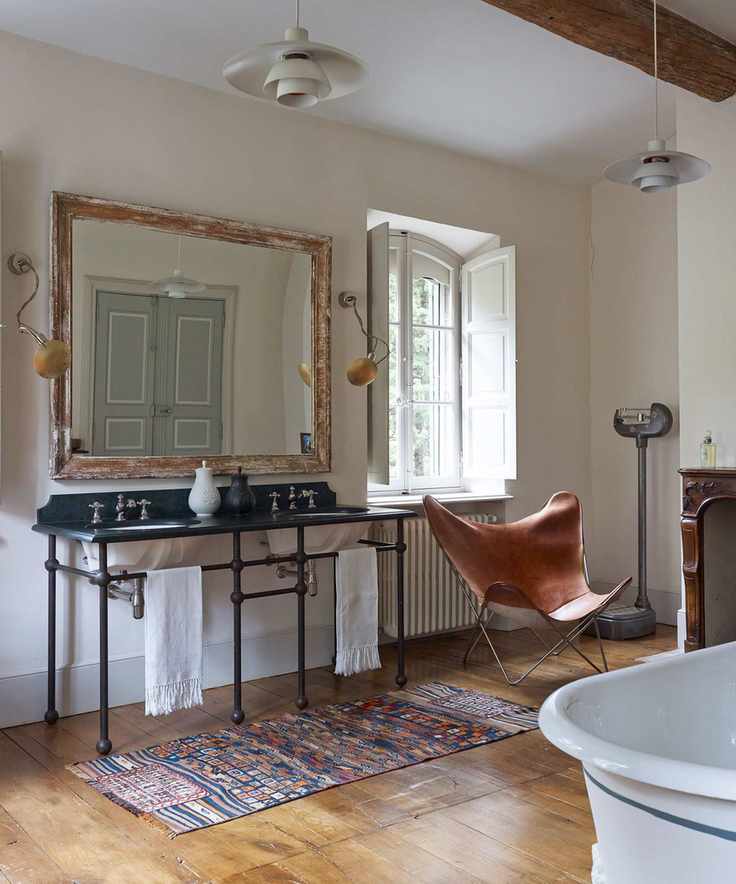 Bathroom ceiling lighting ideas with pendants