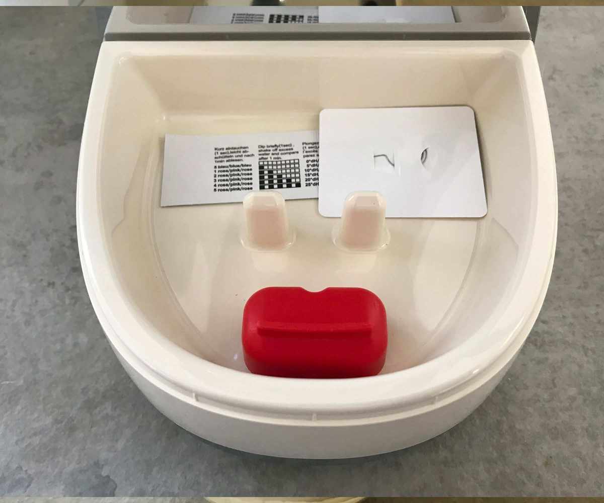 Storage in the Smeg ECF02