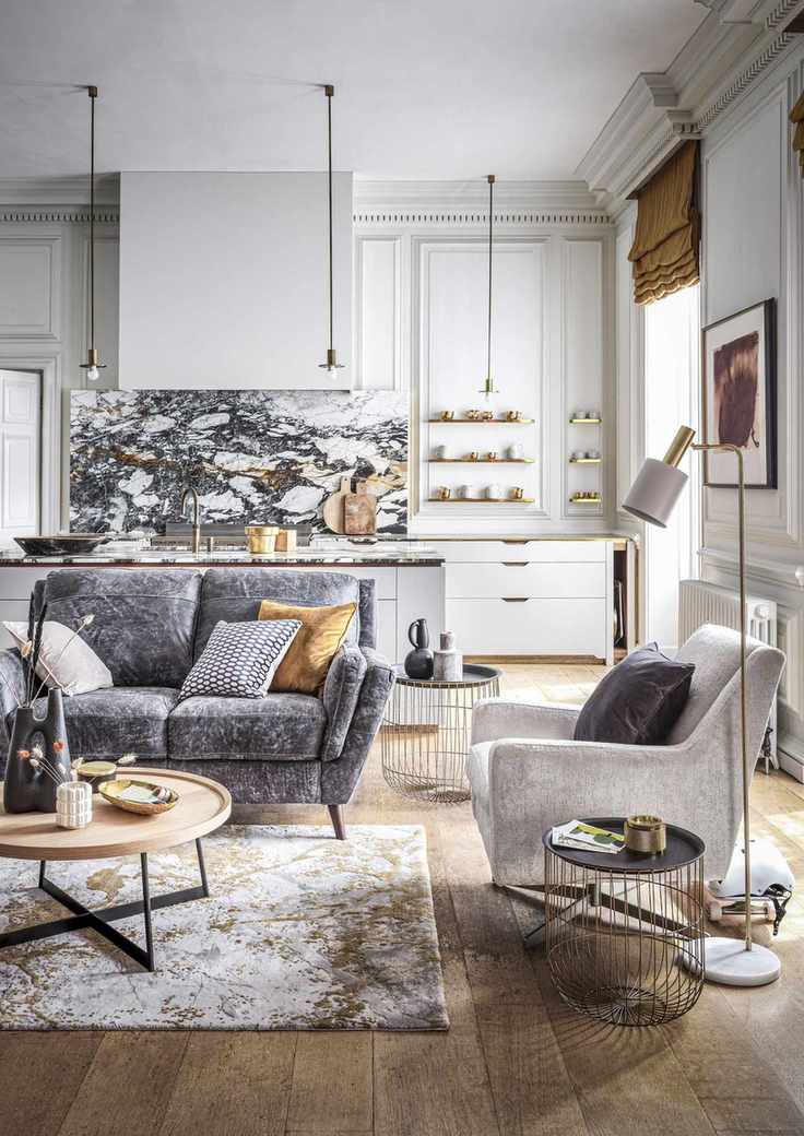 Living area with defined zones