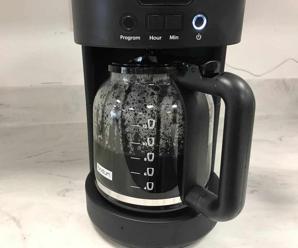 Bodum Bistro Programmable Coffee Maker carafe making coffee