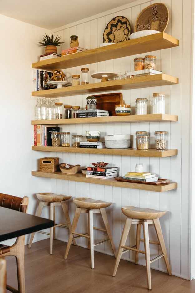 kitchen shelf styling