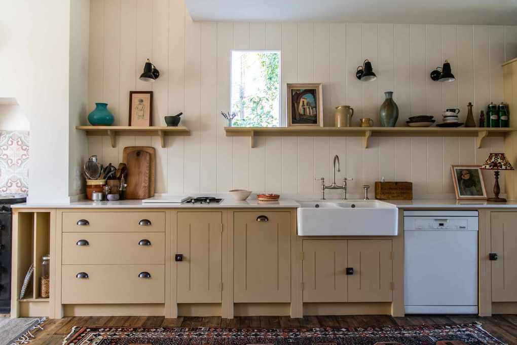 One-wall kitchen in neutral colors