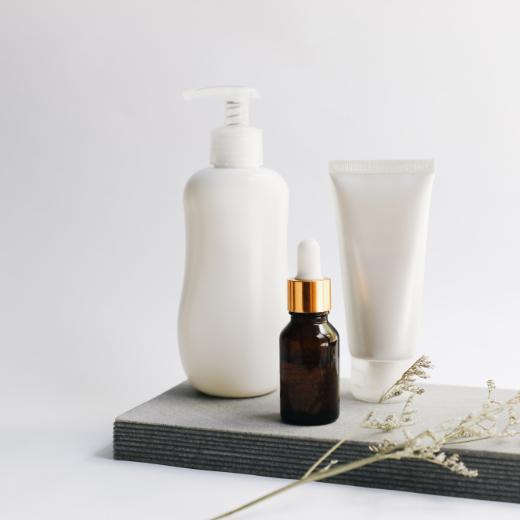 White bottle tubes and serum bottle White bottle tubes and serum bottle