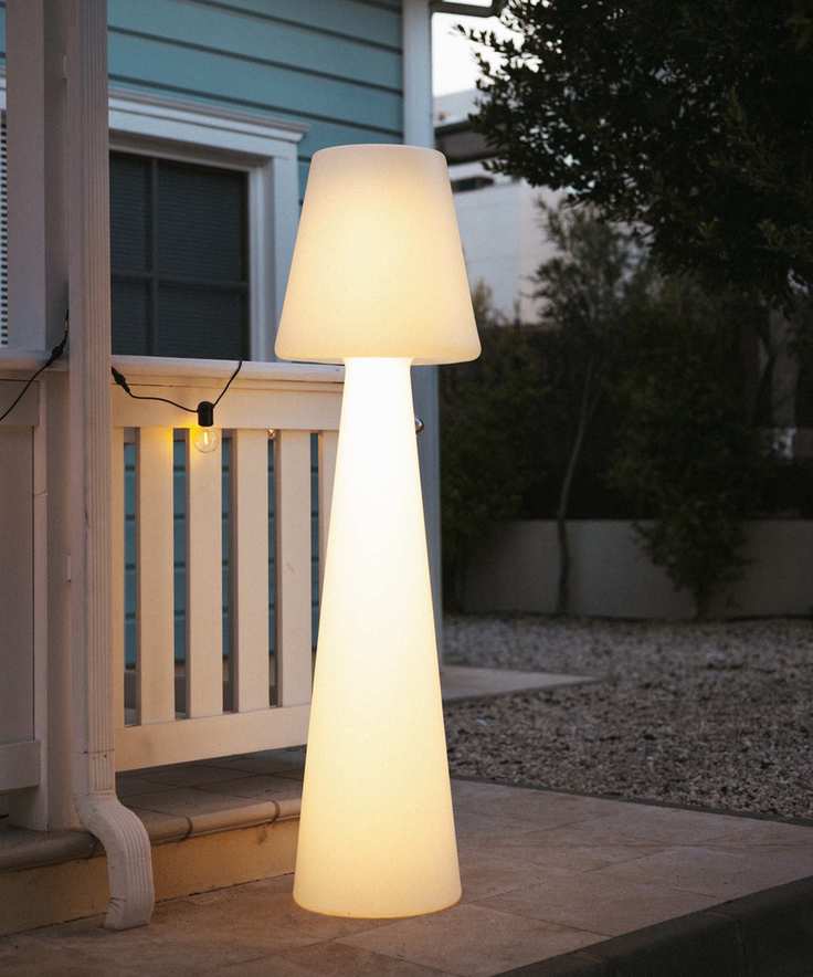 LOLA lamp on a patio