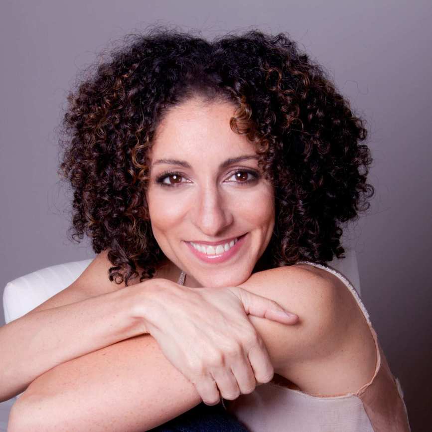 A headshot of designer Tobi Wright