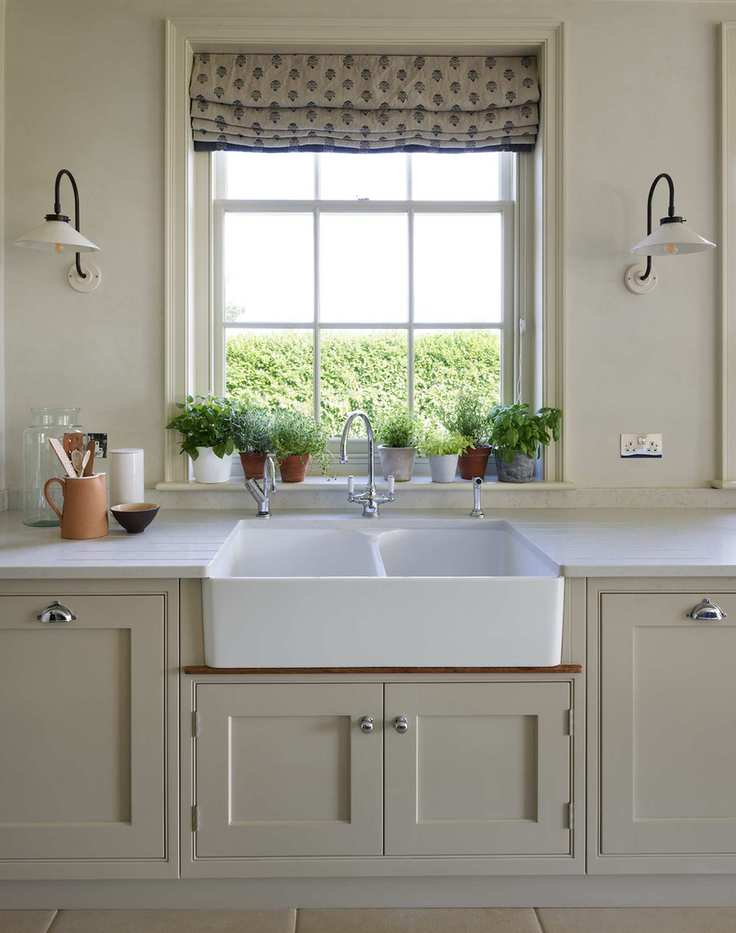 Wall lights in a farmhouse kitchen