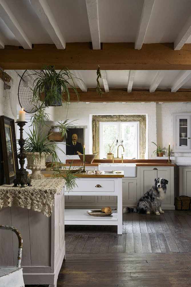 Saltbox house style