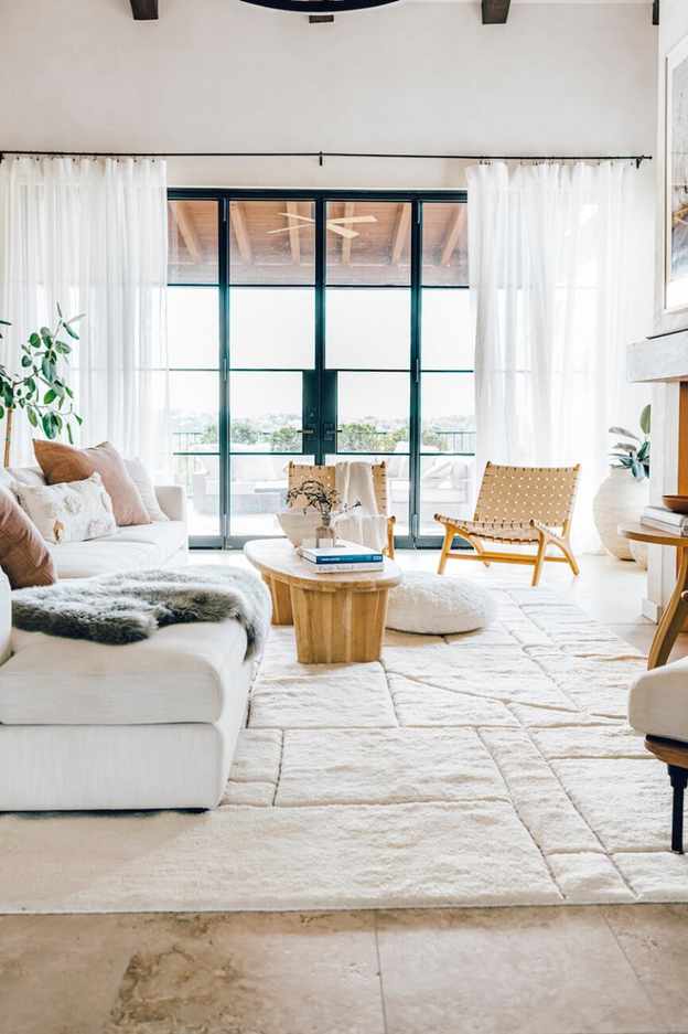 living room design with curtains