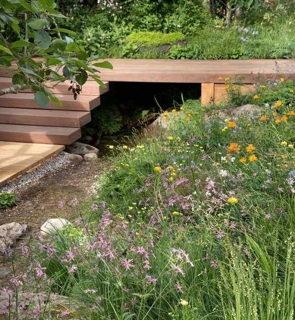 raised deck with wooden steps