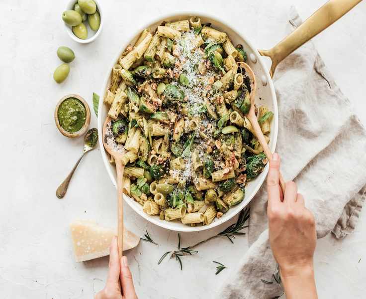 Rigatoni with Brussels Sprouts, Kale Pesto, and Lemon--easy and healthy pasta dinner recipe
