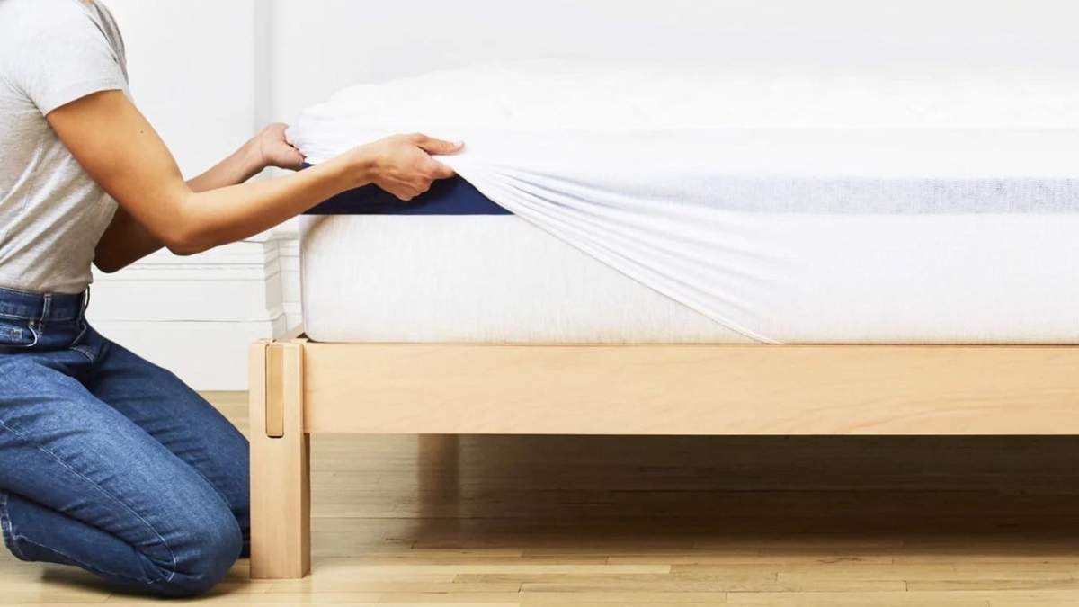 How the Helix Plush Mattress Topper Transformed My Sleep Experience