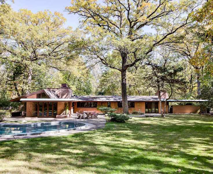 Frank Lloyd Wright Carr house