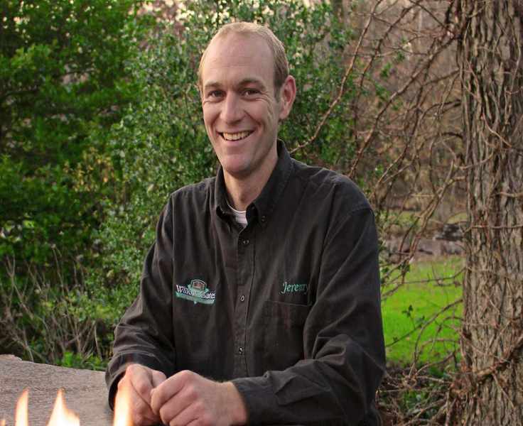 A headshot of landscaping expert Jeremy Martin