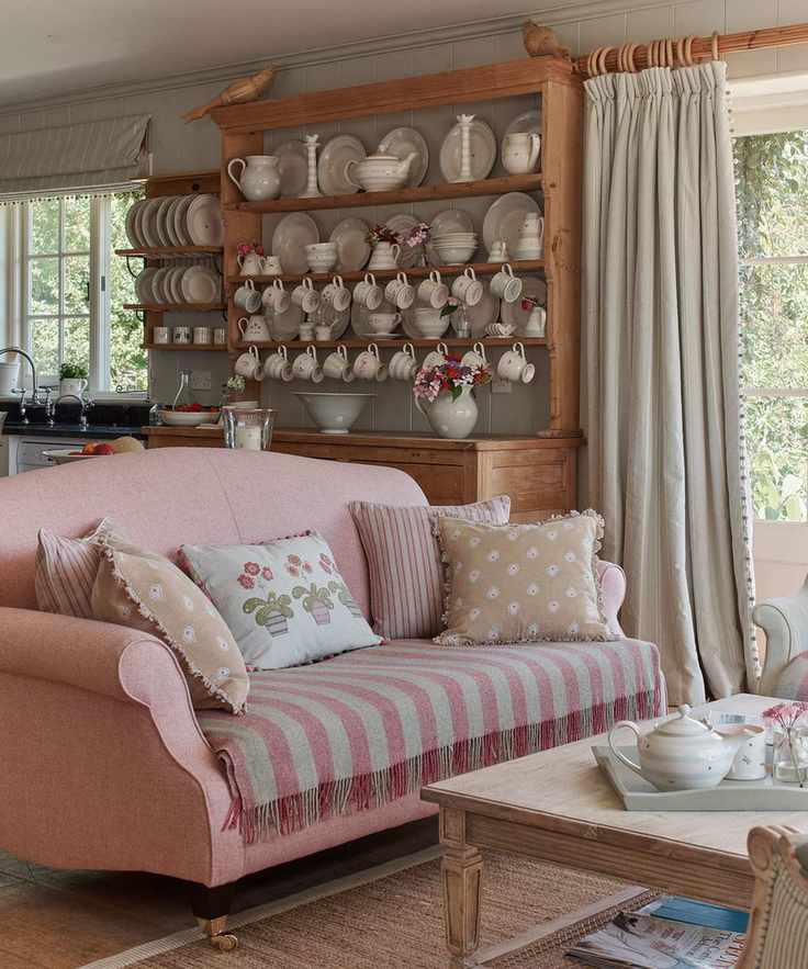 Country-curtain-ideas-for-kitchens-Susie-Watso-Design