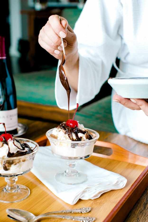 kahlua hot fudge topping