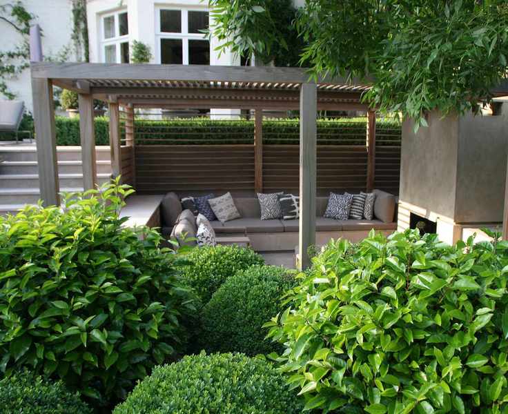 Designing a pergola - Pergola seating area by Charlotte Rowe